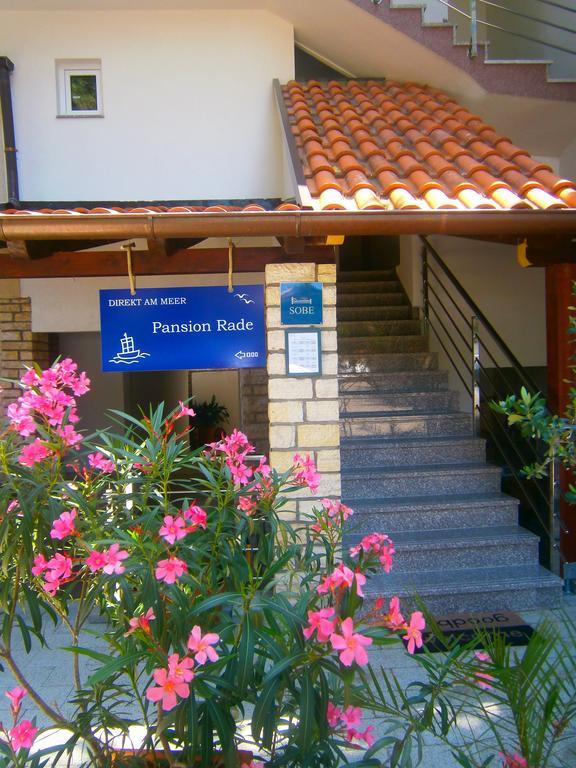 Bed & Breakfast Pansion Rade Hotel Pirovac Buitenkant foto