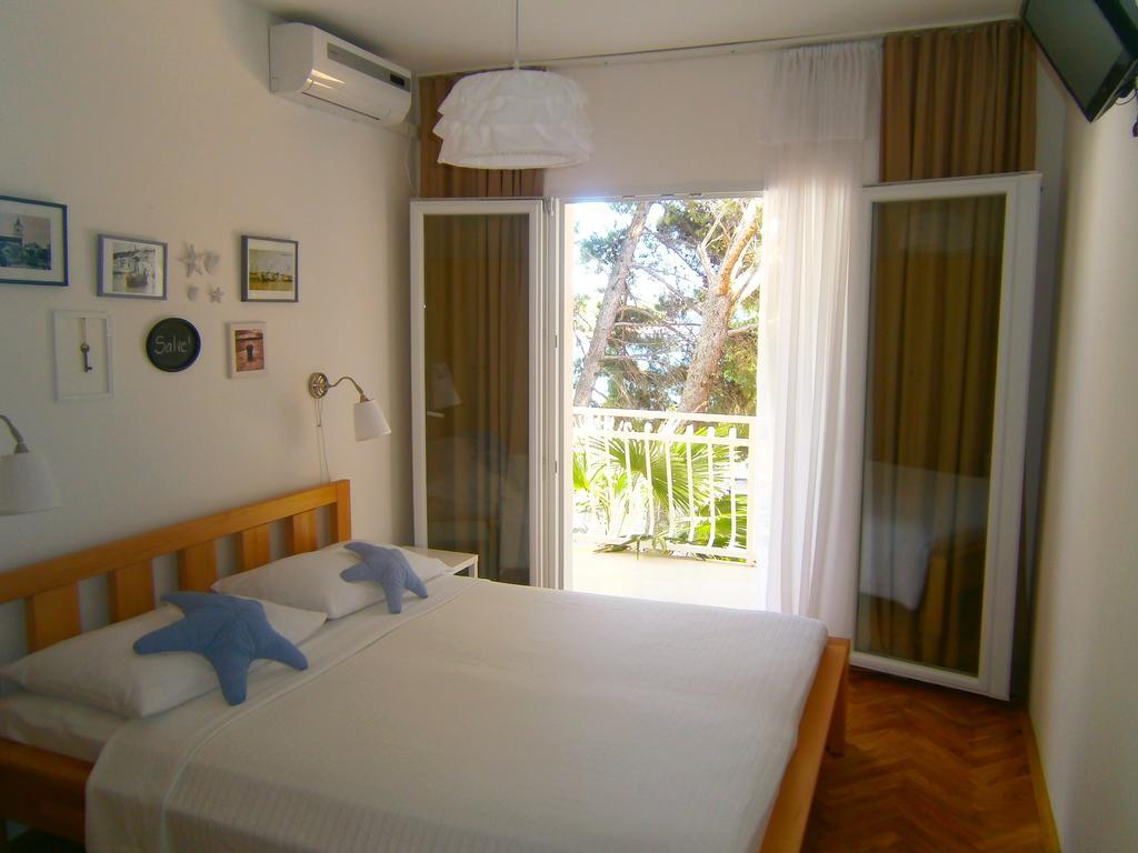 Bed & Breakfast Pansion Rade Hotel Pirovac Kamer foto